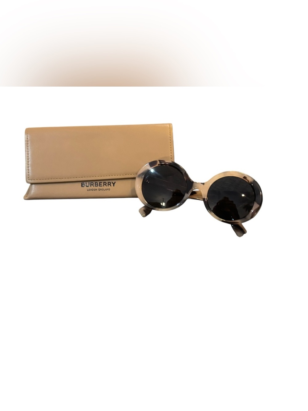 NEW IN BOX women’s BURBERRY 52mm Ella spotted horn Round Oversize Sunglasses - Picture 2 of 8